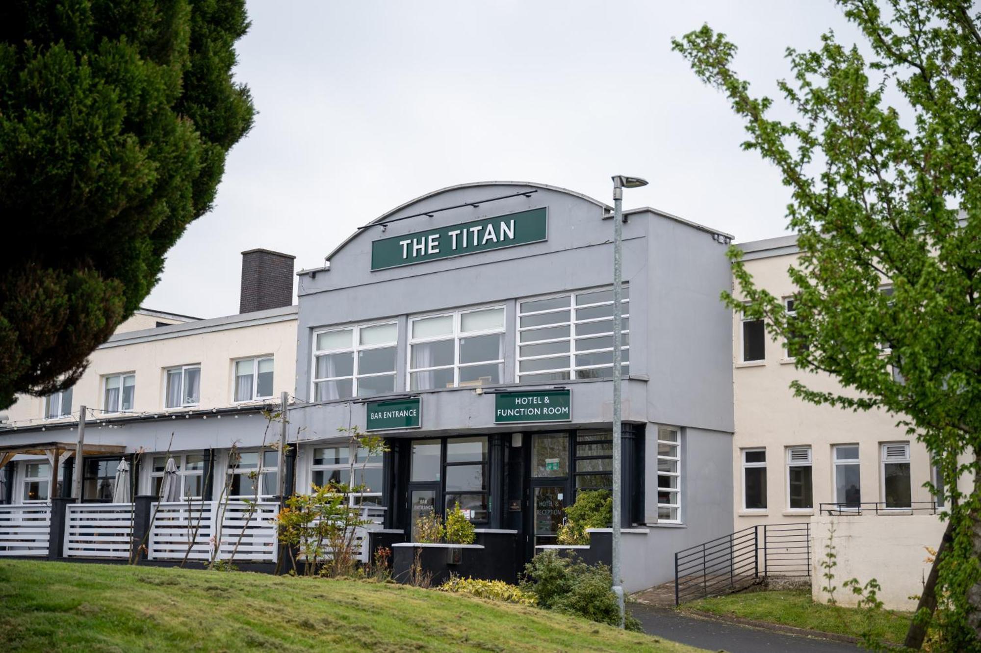 The Titan Ξενοδοχείο Clydebank Εξωτερικό φωτογραφία